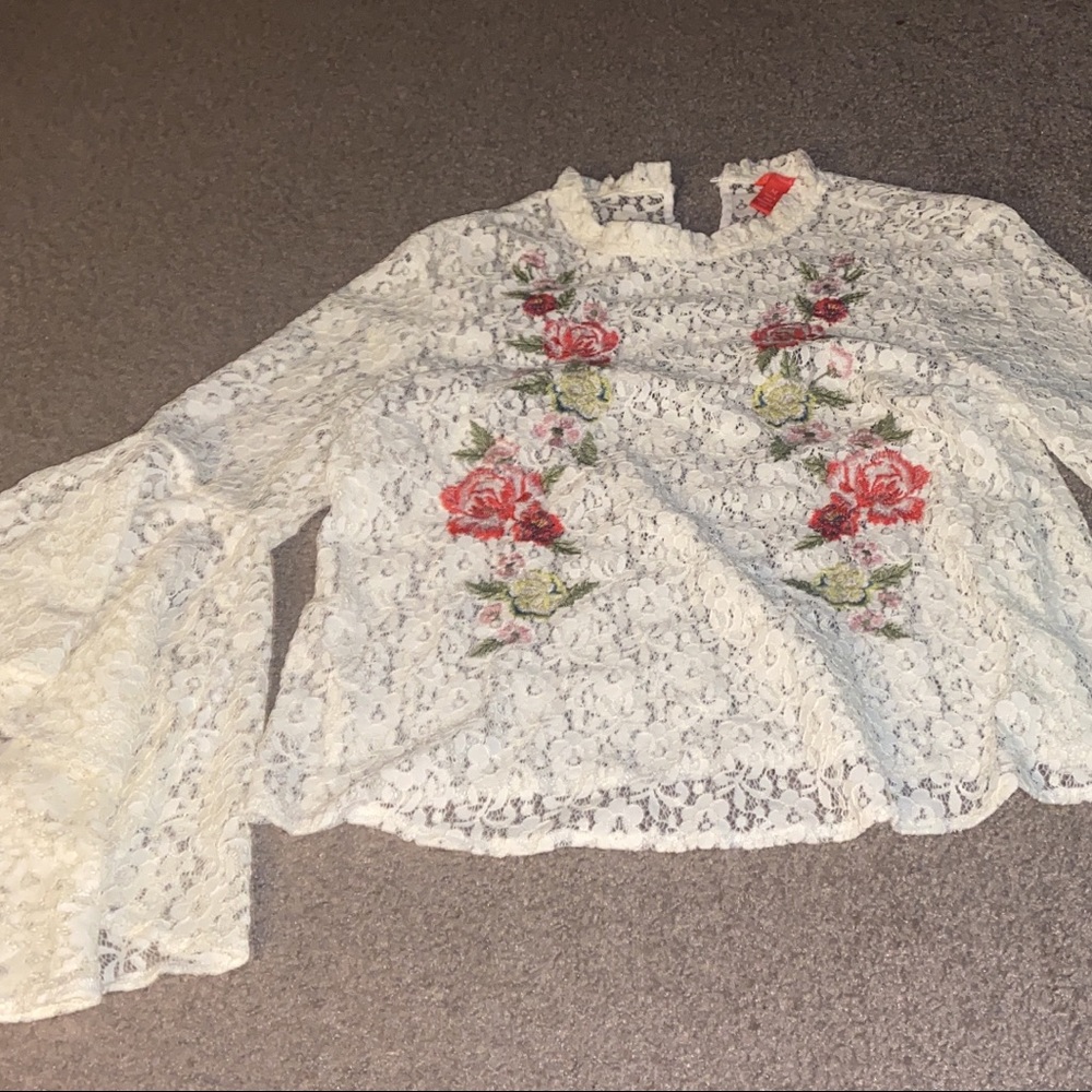 lace and flowers shirt